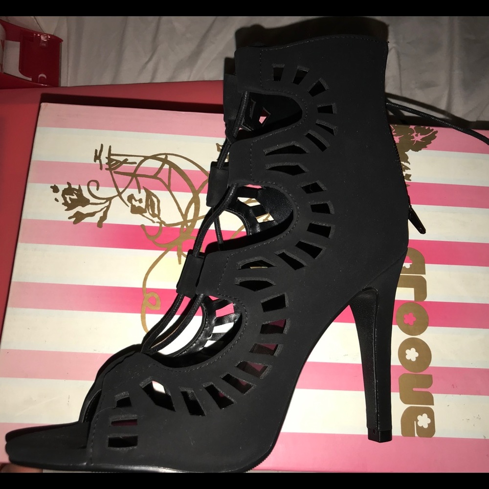 Brand new black lace heels